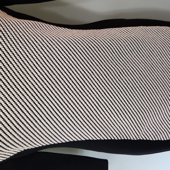 Banana Republic Black & White Textured Dress - Picture 4 of 14